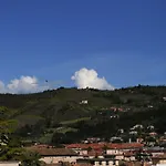 A Casa Di Lola アスコリ・ピチェーノ