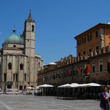 A Casa Di Lola 4* Ascoli Piceno